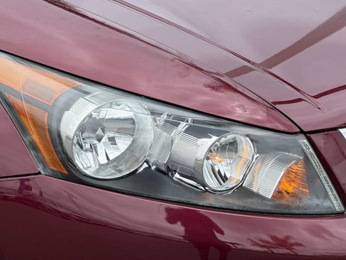 Used 2009 Honda Accord EX image 10