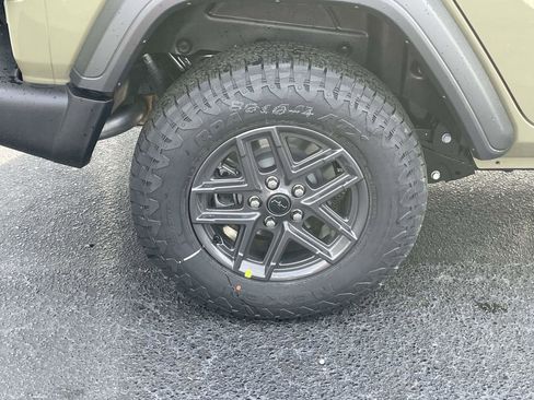 New 2026 Jeep Wrangler Sport S image 34