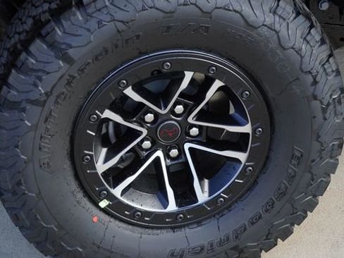 New 2026 Jeep Wrangler Unlimited Rubicon AWD/4WD image 11