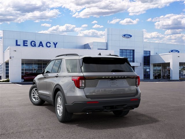 New 2027 Ford Explorer Active RWD image 8