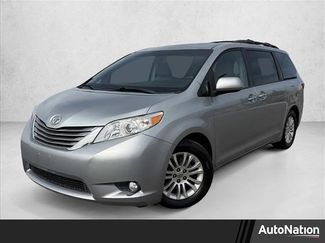 Used 2016 Toyota Sienna XLE video 1