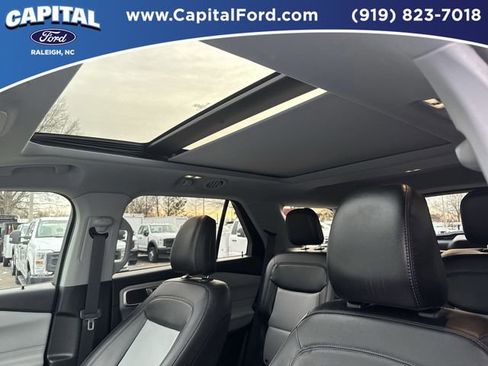 Certified 2024 Ford Explorer XLT w/ Equipment Group 202A image 21