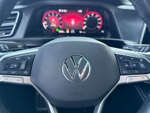 Used 2024 Volkswagen Atlas Cross Sport SEL R-Line image 24