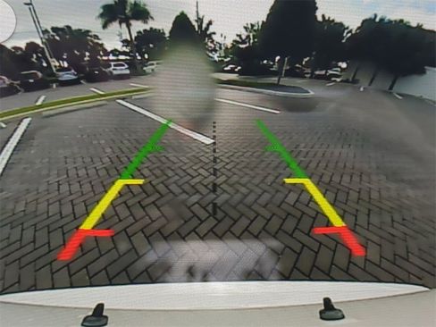 Used 2022 Ford Edge SE w/ Black Appearance Package image 21