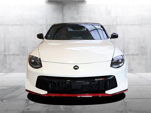 New 2027 Nissan Z NISMO RWD image 4