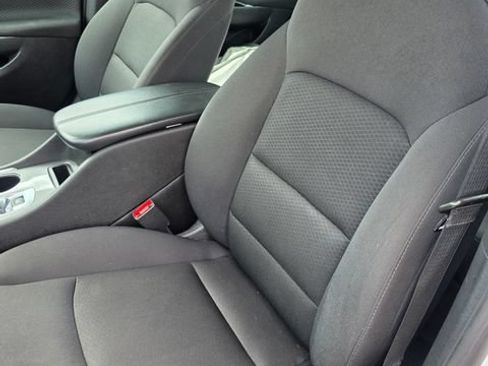 Used 2023 Chevrolet Malibu LT FWD image 15