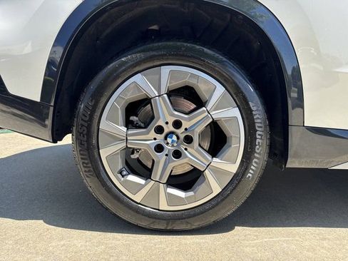 Certified 2025 BMW X1 xDrive28i AWD/4WD image 27