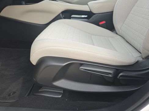 Used 2023 Honda HR-V LX image 25