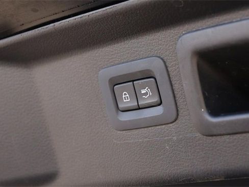 Used 2024 MAZDA CX-50 AWD 2.5 S w/ Preferred Package image 8