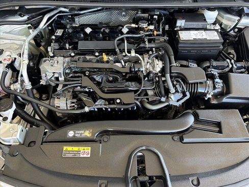Used 2025 Toyota Corolla LE FWD image 24
