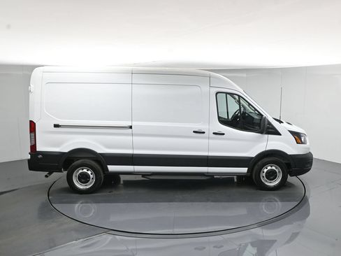 New 2026 Ford Transit 250 148 Medium Roof w/ Load Area Protection Package RWD image 37