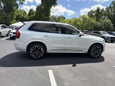 Used 2026 Volvo XC90 B6 Plus w/ Protection Package Premier AWD/4WD image 15