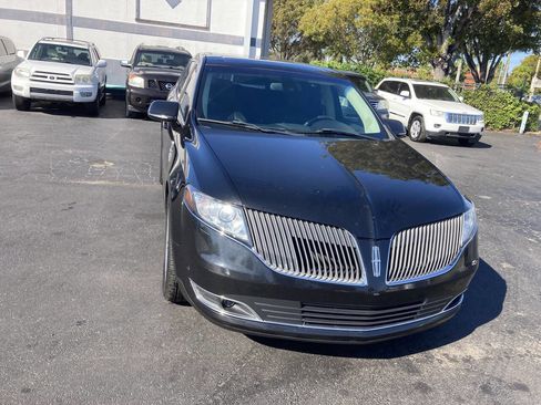 Used 2015 Lincoln MKT AWD w/ Equipment Group 201A image 12