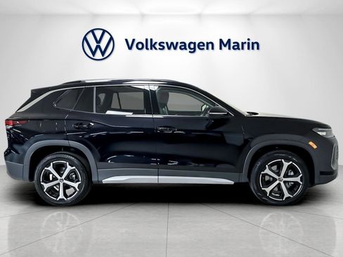 New 2026 Volkswagen Tiguan SE image 6