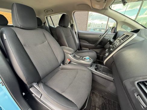 Used 2015 Nissan Leaf S w/ Charge Package FWD image 15