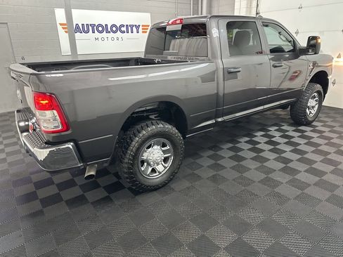 Used 2024 RAM 2500 Tradesman w/ Chrome Appearance Group AWD/4WD image 10