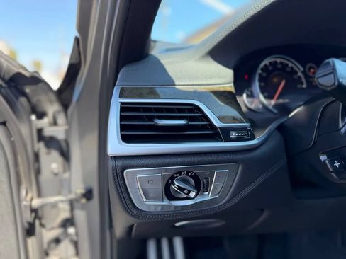 Used 2016 BMW 740i RWD image 52