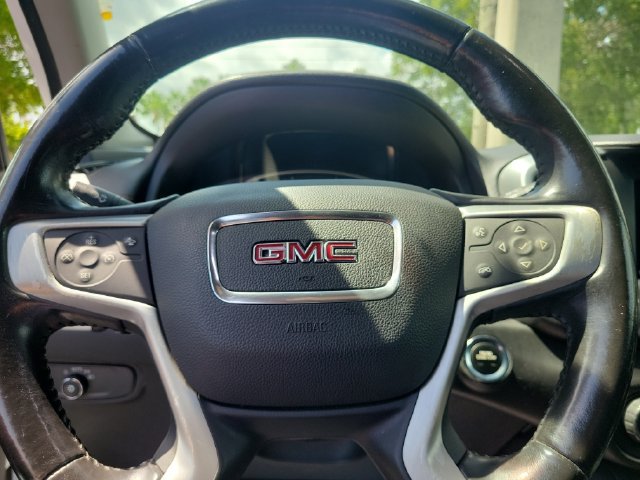 Used 2020 GMC Terrain SLE w/ Elevation Edition FWD image 18