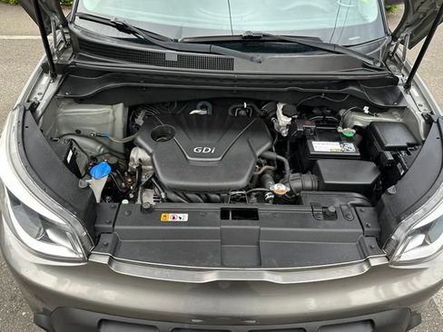 Used 2016 Kia Soul FWD image 17