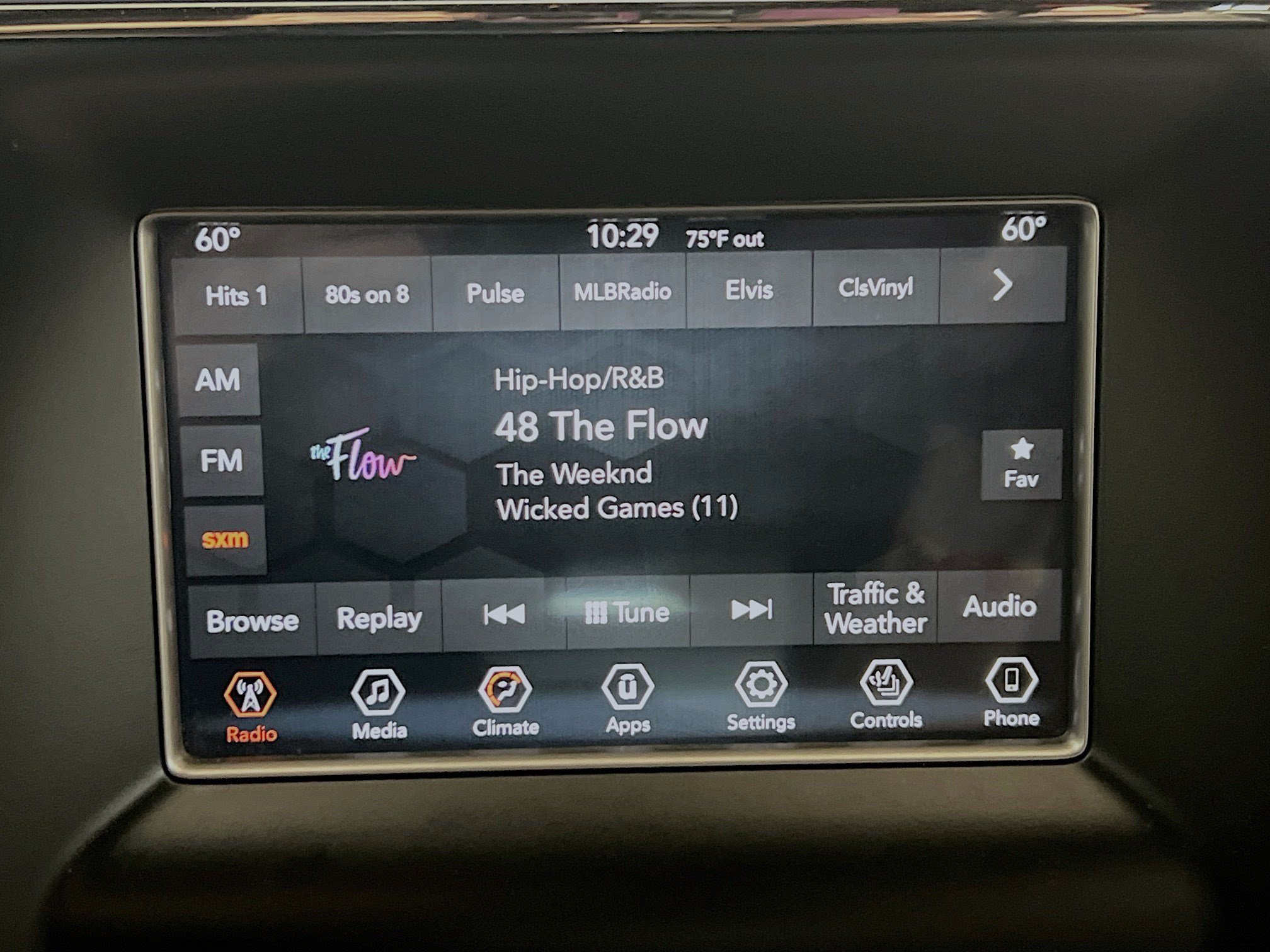 Used 2018 Jeep Grand Cherokee Limited RWD image 10