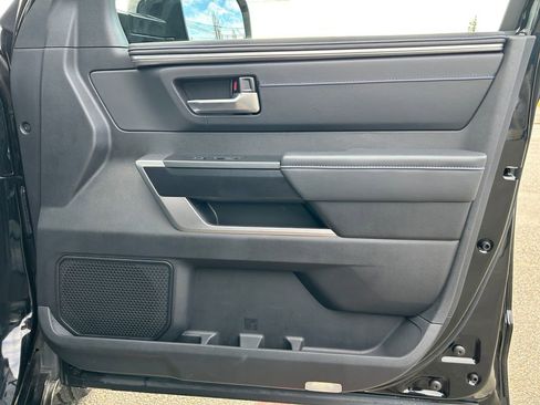 Used 2023 Toyota Tundra Platinum image 25