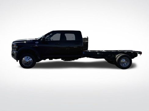 New 2026 RAM 5500 Tradesman w/ Chrome Appearance Group image 4