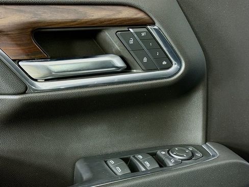 Used 2024 GMC Sierra 1500 SLT w/ SLT Premium Plus Package image 20