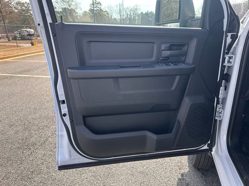 New 2026 RAM 3500 Tradesman AWD/4WD image 19