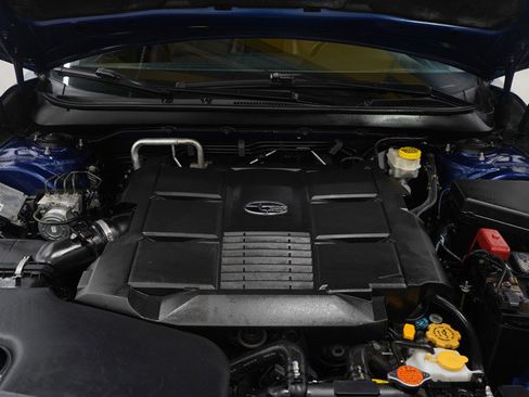 Used 2017 Subaru Outback 3.6R Touring image 25