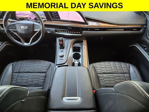 Used 2023 Cadillac Escalade Sport Platinum AWD/4WD image 17