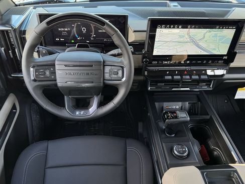 New 2026 GMC Hummer EV 4x4 Crew Cab image 10