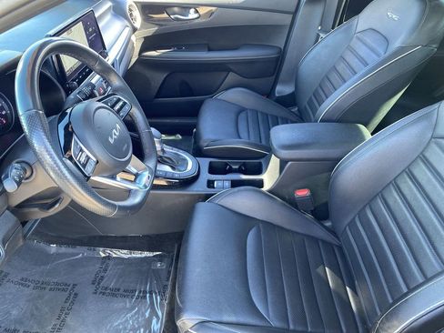Certified 2024 Kia Forte GT-Line w/ GT-Line Premium Package image 18