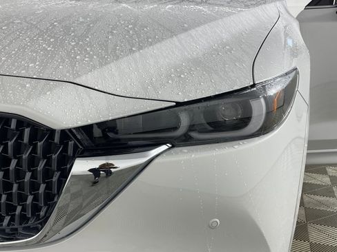 New 2025 MAZDA CX-5 Signature image 23