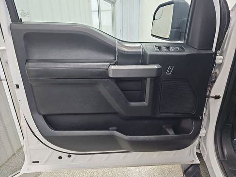 Used 2018 Ford F150 XLT w/ Equipment Group 302A Luxury AWD/4WD image 10
