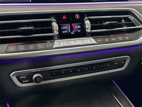 Used 2023 BMW X5 sDrive40i image 23