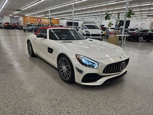 Used 2018 Mercedes-Benz AMG GT Roadster image 9
