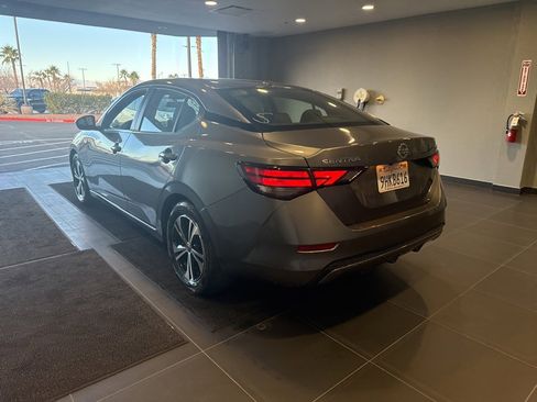 Used 2023 Nissan Sentra SV image 11