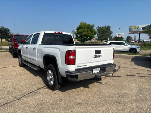 Used 2018 GMC Sierra 3500 SLT w/ Duramax Plus Package AWD/4WD image 6