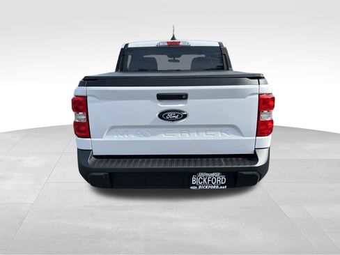 Used 2025 Ford Maverick XL FWD image 5