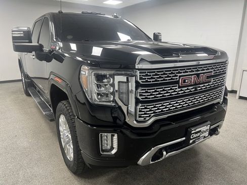 Used 2020 GMC Sierra 2500 Denali w/ Denali Ultimate Package image 2