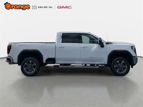 New 2026 GMC Sierra 2500 SLT w/ SLT Premium Package image 2