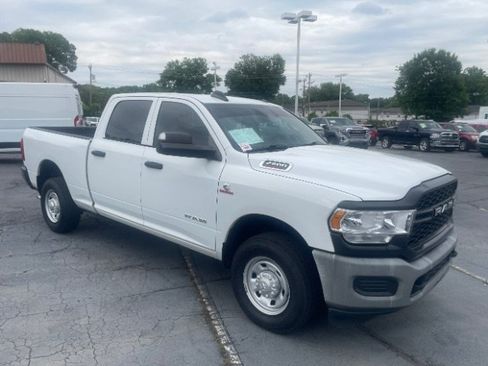Used 2022 RAM 2500 Tradesman w/ Safety Group RWD image 4