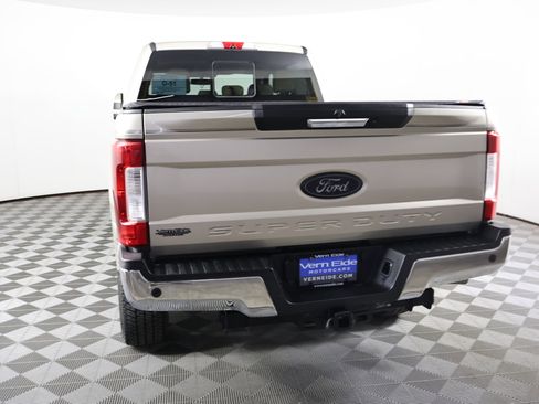 Used 2017 Ford F250 Lariat w/ Lariat Value Package image 7