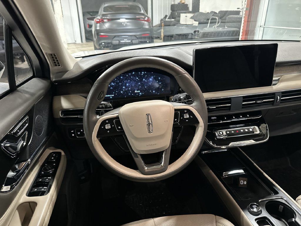 Certified 2024 Lincoln Corsair Grand Touring w/ Equipment Group 301A AWD/4WD image 11