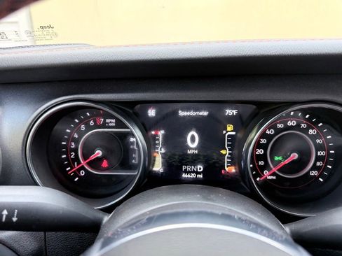 Used 2021 Jeep Gladiator Mojave image 15