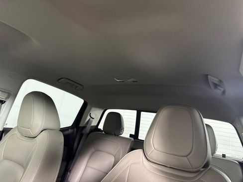 Used 2019 GMC Canyon SLT w/ Driver Alert Package image 12