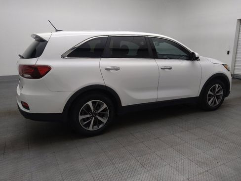 Used 2020 Kia Sorento LX image 10