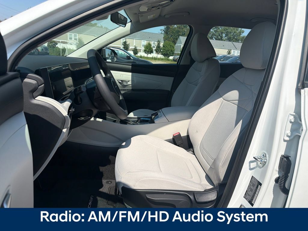 New 2026 Hyundai Tucson SE FWD image 10