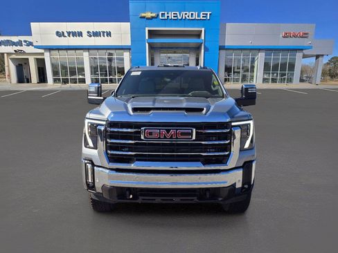 Used 2025 GMC Sierra 2500 SLT w/ SLT Convenience Package AWD/4WD image 2