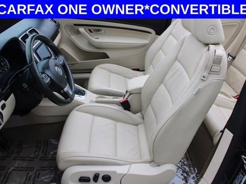 Used 2015 Volkswagen Eos Executive image 14